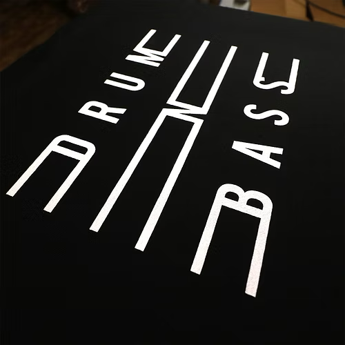 UNCOMMON BEING - DNB Monoline