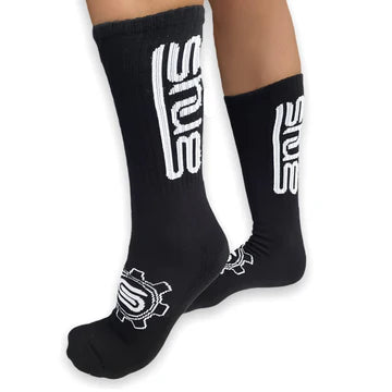 SNUG - GEAR LOGO - MID CALF SOCKS - BLACK
