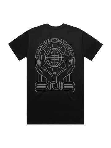 SNUG - WORLD WIDE - BLACK TEE