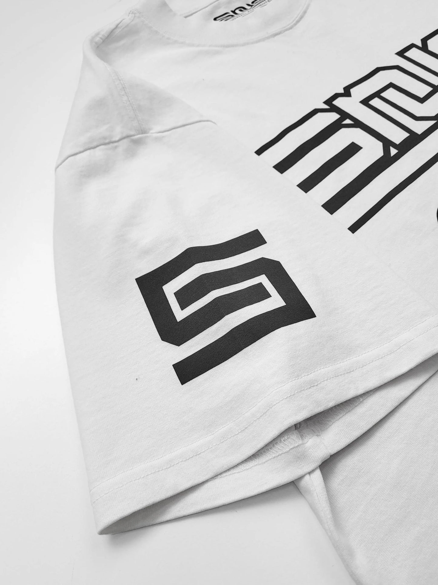 SNUG - Athletechs - Faded White Tee