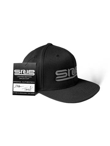 SNUG - CLASSIC LOGO - BLACK STRUCTURED SNAPBACK